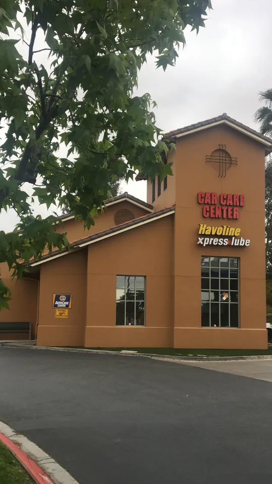 R&J Santiago Hills Car Care