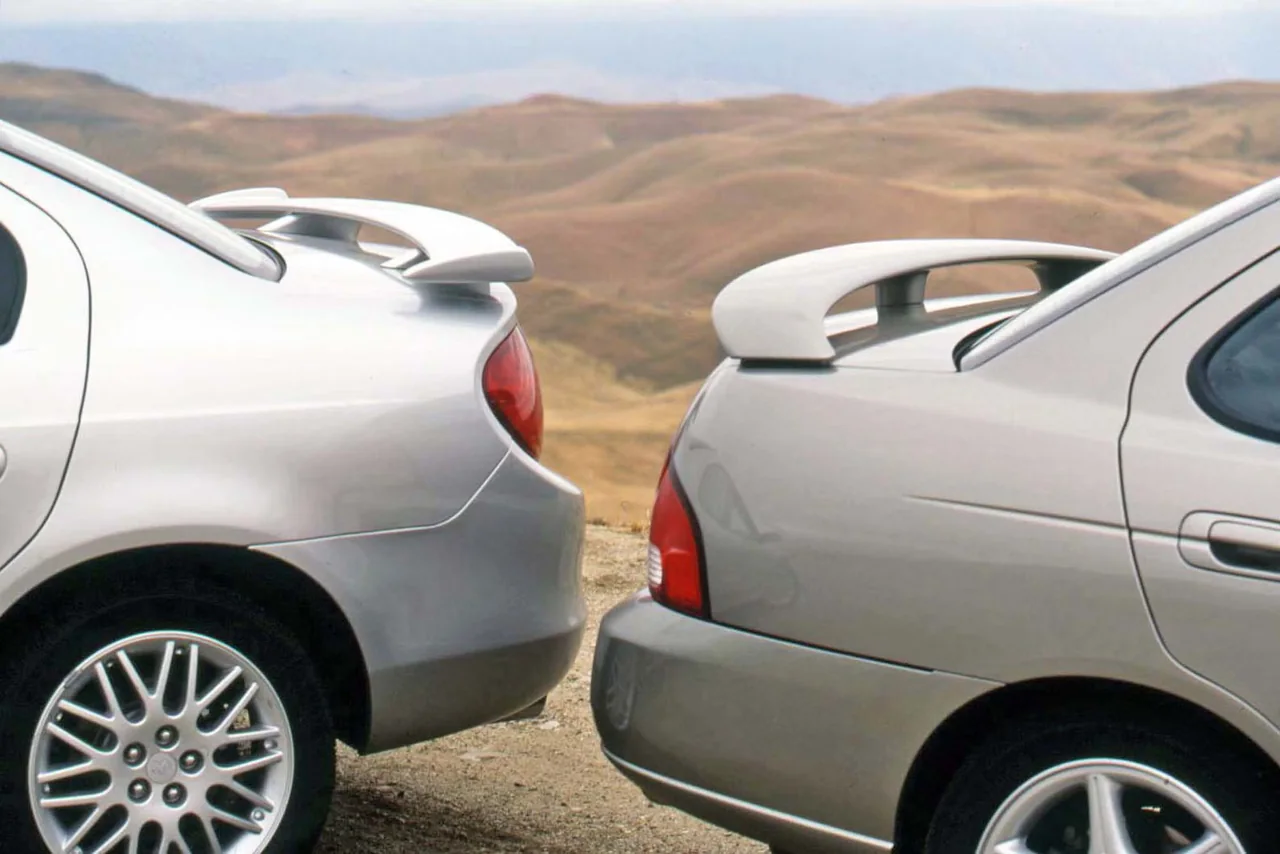 Neon vs Sentra: Which Pocket Rocket Reigns Supreme