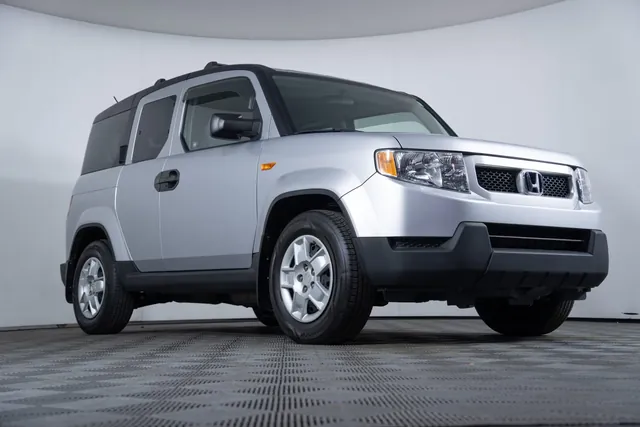 A Rare Find: 2011 Honda Element for Sale on Bring a Trailer