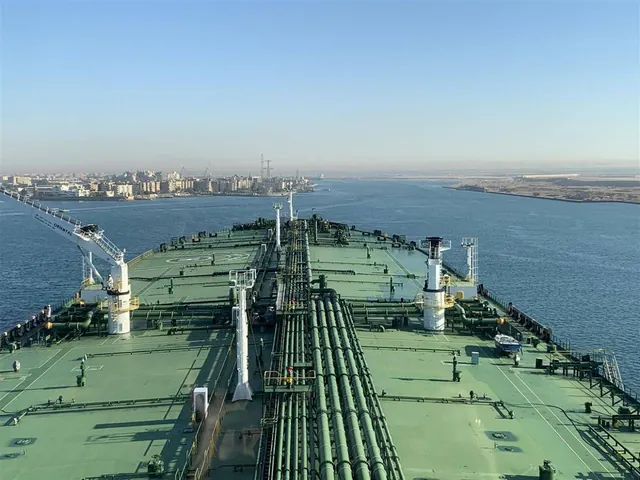 VLCC Newbuilding Delivery Marks Expansion for DHT Holdings