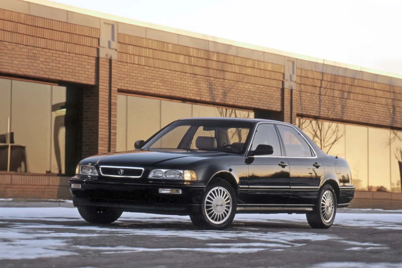 Acura Legend LS: A New Era of Luxury Sedans