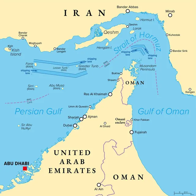 Iran Orders Vessel Coordination with Navy in Hormuz Strait Transit