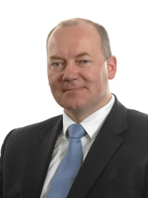 Caution Advised for Ships Considering Hormuz Transit