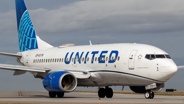 Lapse in Attention Leads to Potential Fatal Error on United Airlines Flight
