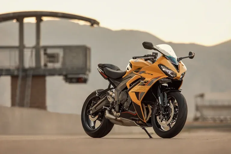 Triumph Daytona 660 Fast Facts