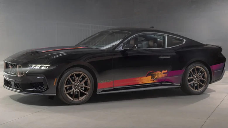 Ford Mustang EcoBoost TLD Signature Edition Unveiled with Retro Graphics - image 2