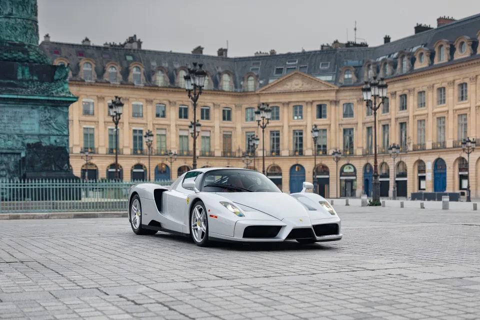 Rare Ferrari Enzo Hits Market for $5.5 Million - image 2