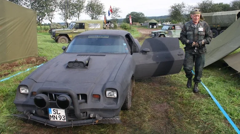 Ghost Camaro Delivers Humanitarian Aid to War Zone - image 2