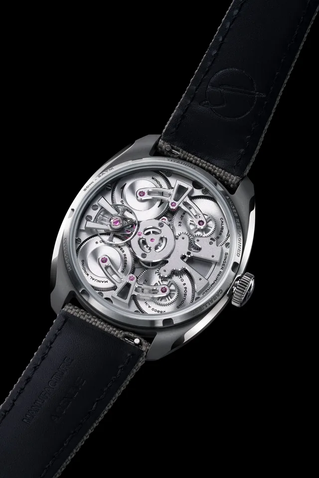 Porsche Restomod Brand Singer Unveils High-End Watch - image 3