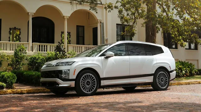 Hyundai & Kia Dominate Safety Awards with Electric Vehicles
