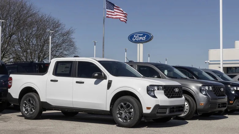The Forgotten Ford Explorer Sport Trac - image 4