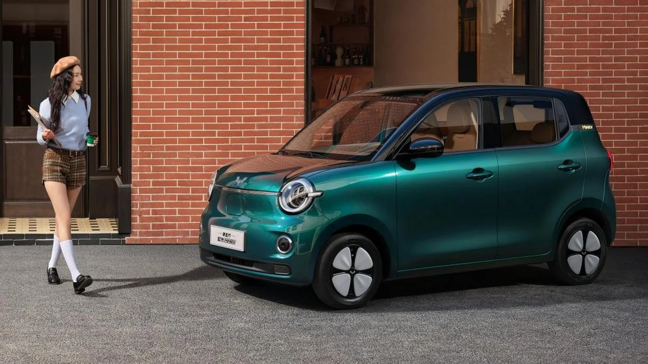 Wuling Hongguang Mini EV Gets Fifth Generation