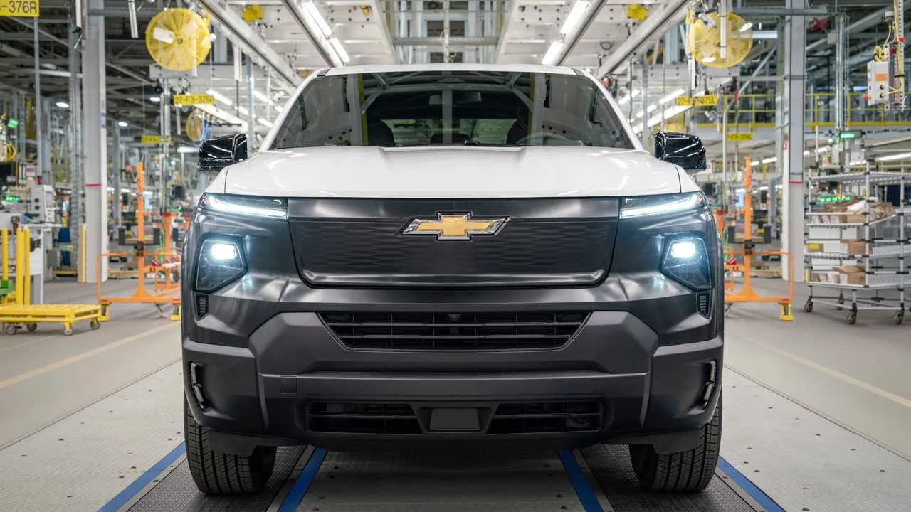 GM's Electric Dreams Take a Hit