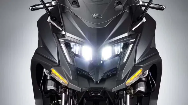 Confusion on Wheels: Kymco's Unconventional Three-Wheeler