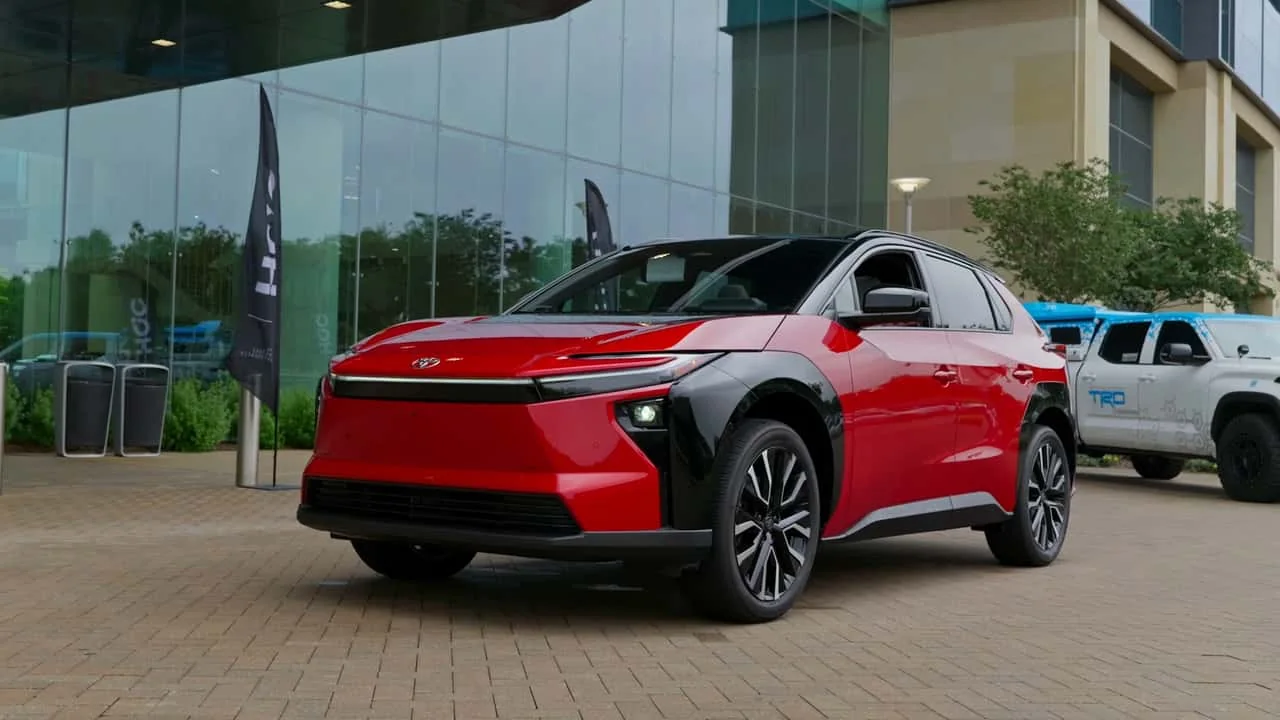 Toyota Takes Lead in Electric Vehicle Sales