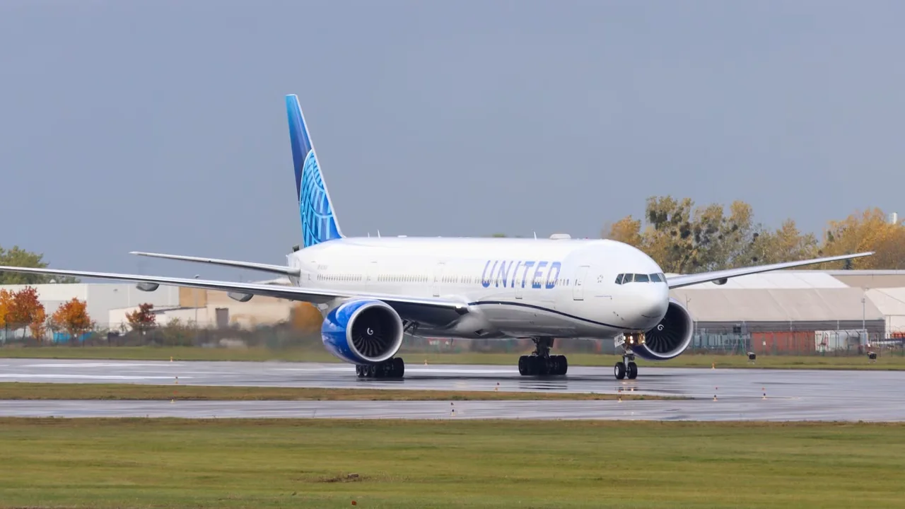Fuel Prices Surge: United Airlines Raises Checked Bag Fees