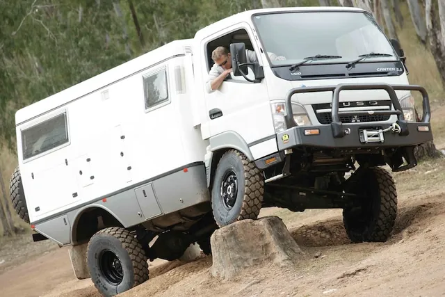 Overlanding Pioneer EarthCruiser Marks 18 Years of Evolution in the Industry