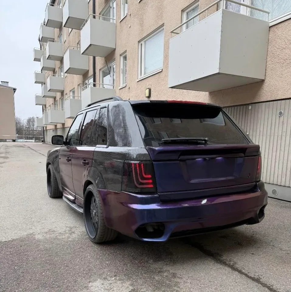 Range Rover Sport with Rolls-Royce Cullinan Grille - image 2
