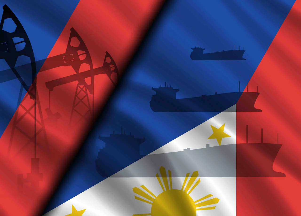 US Weighs Extending Russian Oil Waiver Amid Rising Prices