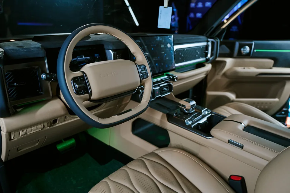 Chery KP31 Pickup Takes on Ford's Ranger with Premium Interior - image 4