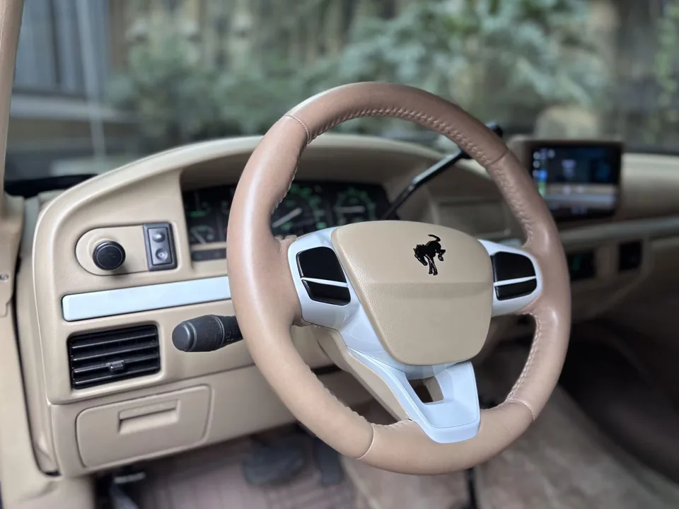 Ford Bronco XLT Restomod Overhaul - image 3