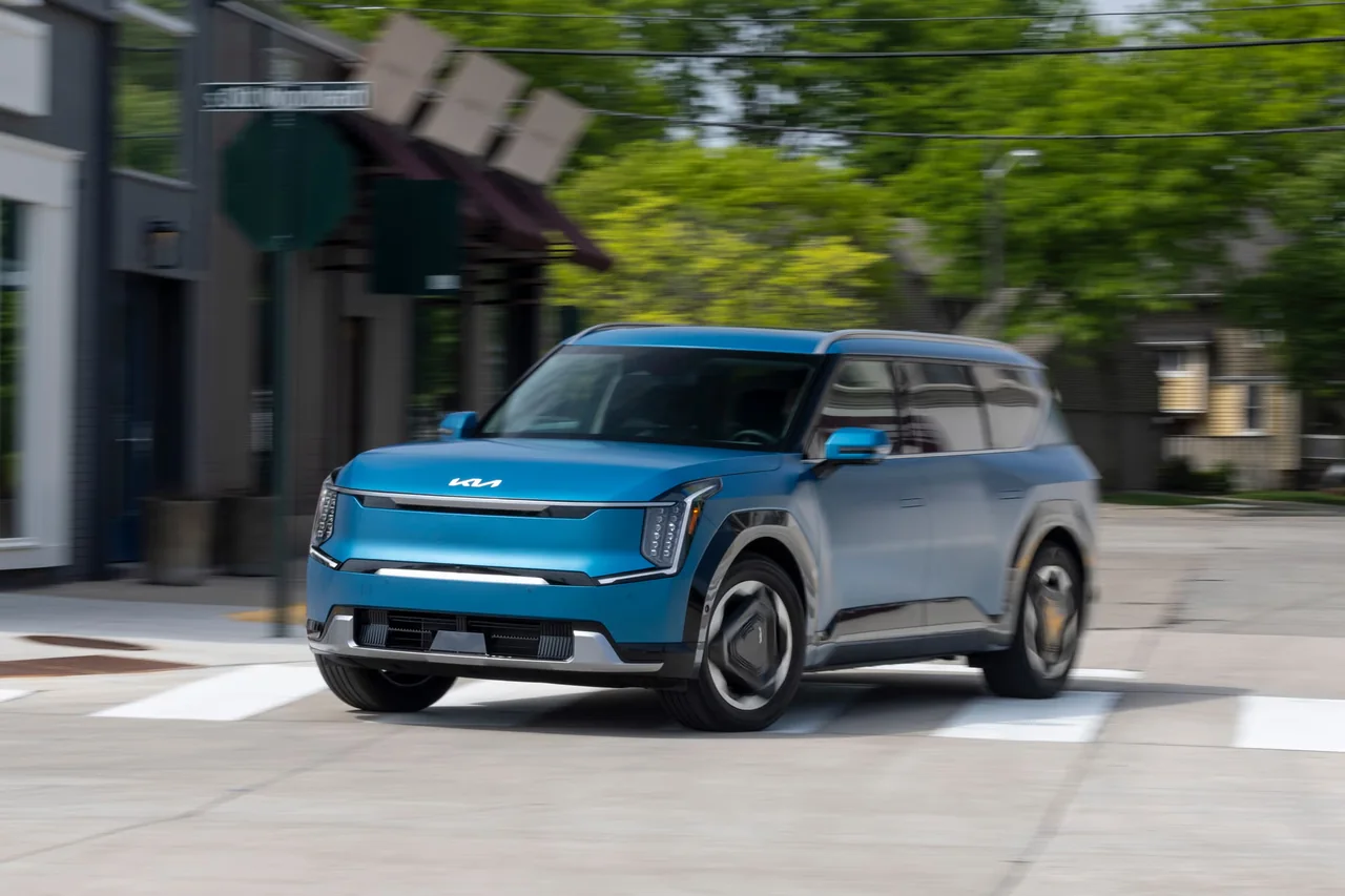 2024 Kia EV9 Land AWD Review