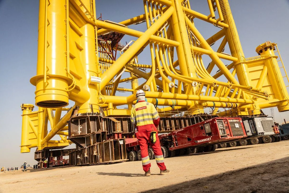 Mammoet Completes Jacket Loadout Milestone for BorWin6 Offshore HVDC Platform
