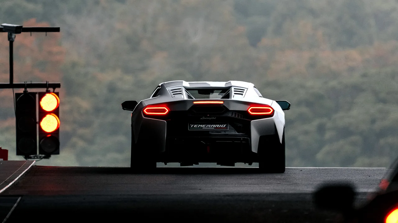 Lamborghini's Junior Supercar Surprises With Exceptional Performance