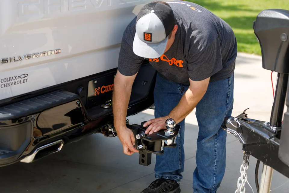 Towing Essentials - image 2