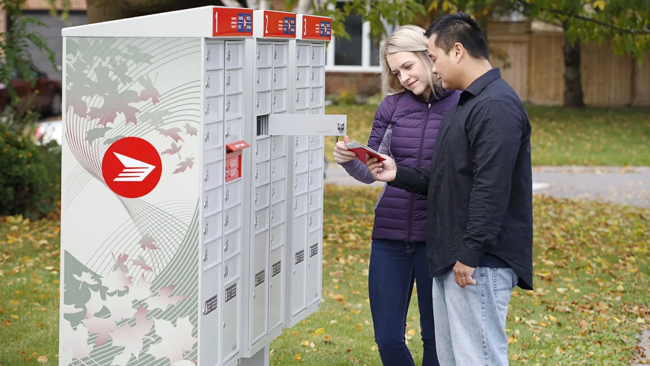 Canada Post Cuts Home Delivery, Closing Post Offices