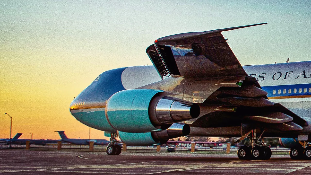 Air Force One's Secret Engines