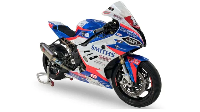 Isle of Man TT-Winning Superbike Hits Auction Block