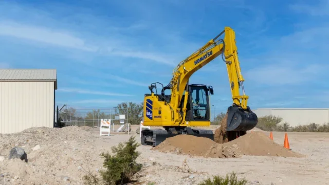 Komatsu Tightens Its Grip on Excavators