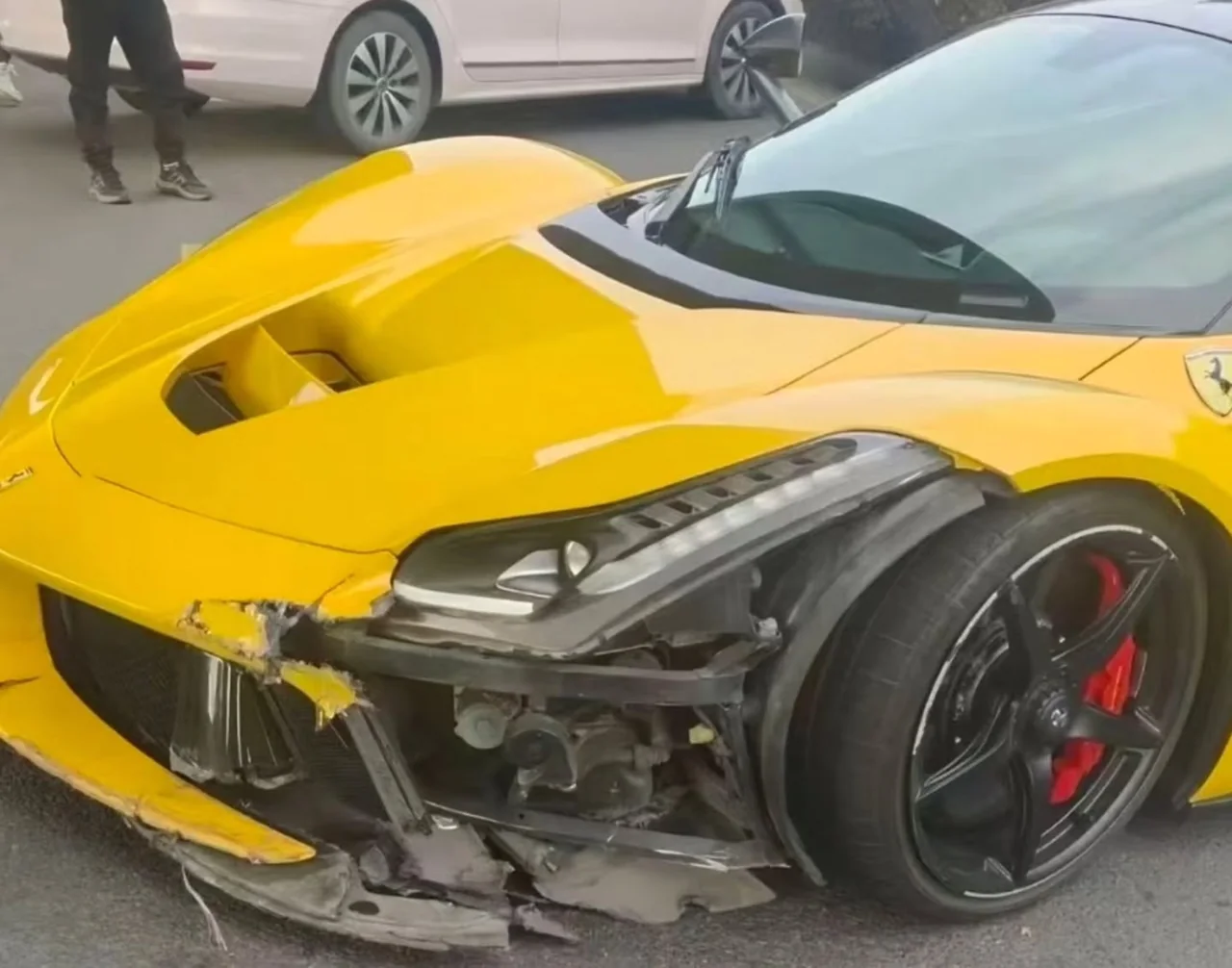 Ferrari LaFerrari Suffers Heavy Damage in China Crash, Possible Connection to 2015 Incident