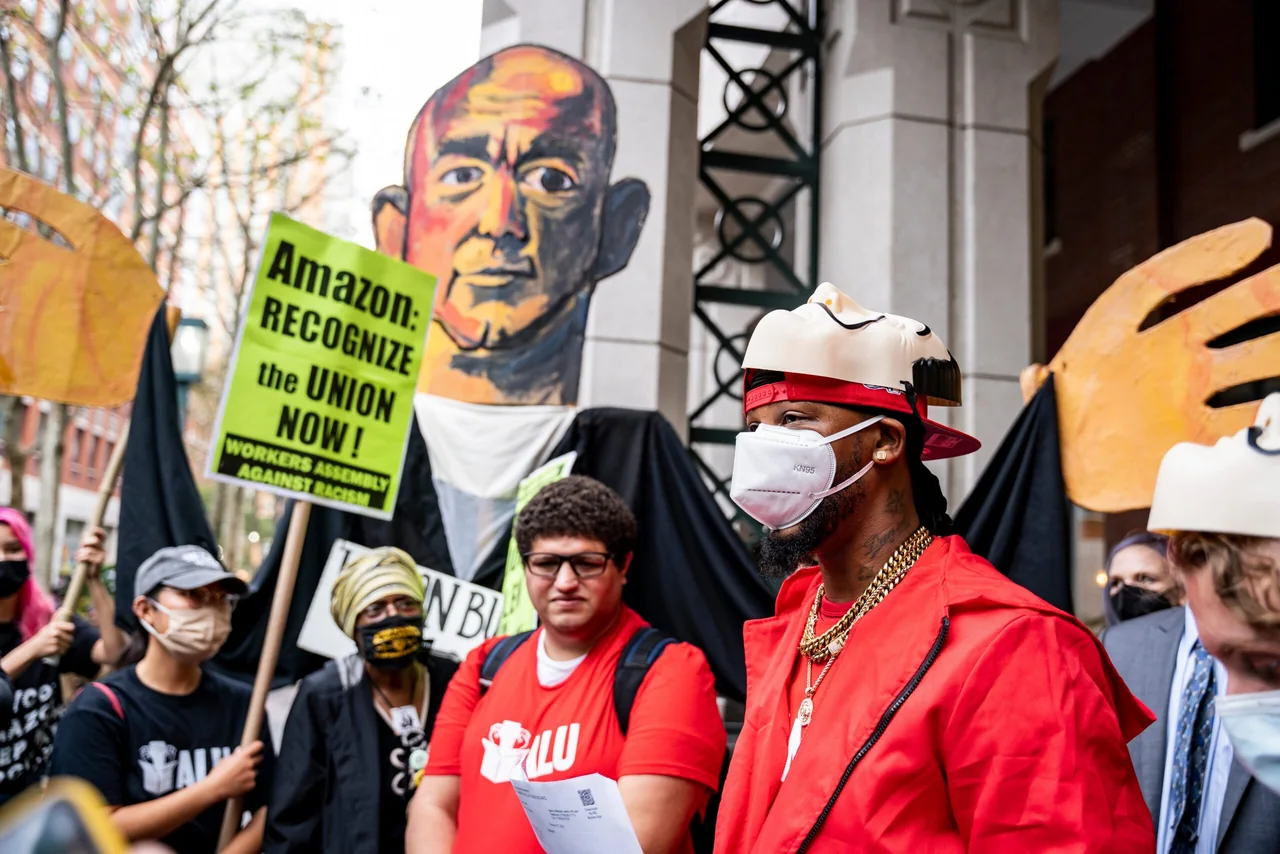 Amazon Labor Dispute Deepens