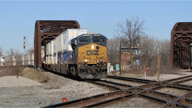 Railroad Sees Stronger Earnings Amid Cost Cuts
