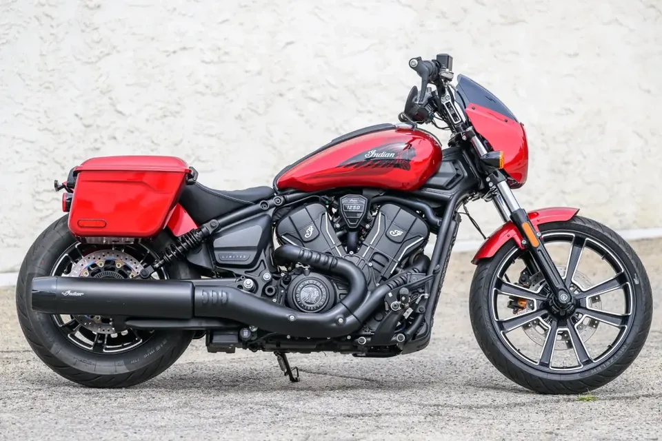 Indian Sport Scout RT Review: A Motorcycle for Urban Commuters - image 2