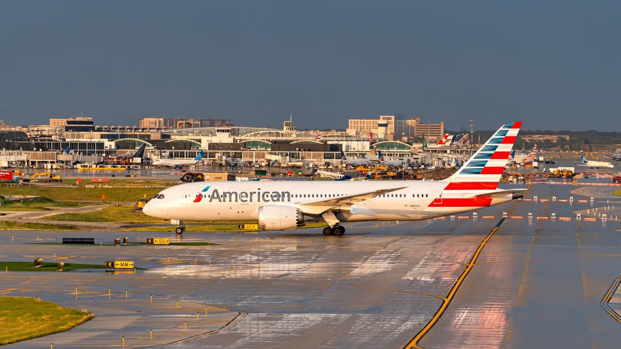 O'Hare Airport Flight Cuts: American Airlines and United Airlines Reduce Capacity to Mitigate Disruptions