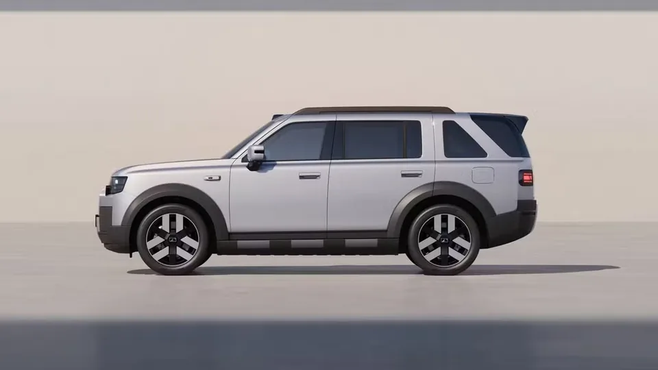 Jaguar Land Rover Revives Freelander Brand with Bigger SUV - image 2