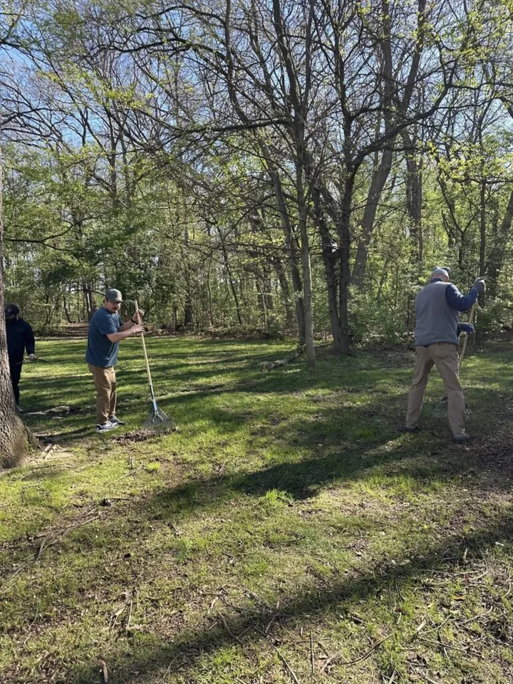Truma Cleans Up Elkhart Nature Center - image 3