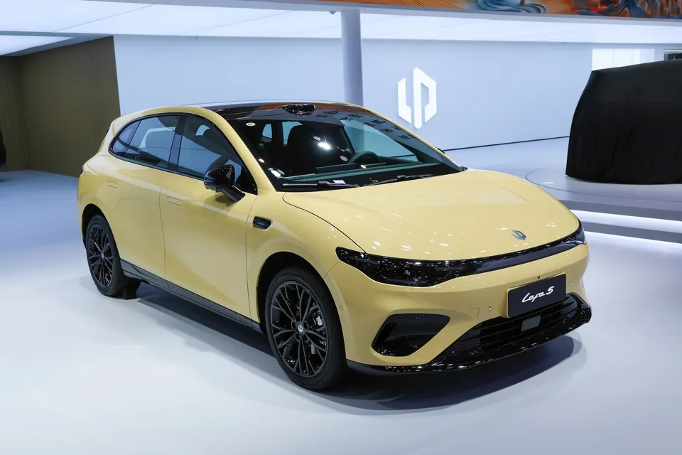 Leapmotor Unveils Lafa5 Ultra at Auto China 2026 - image 2