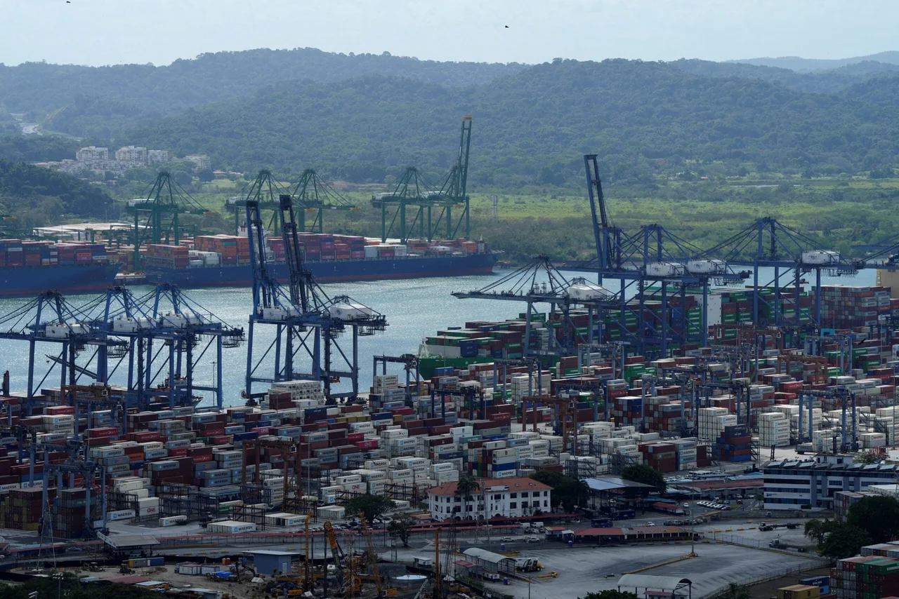 China's Pressure on Panama-Flagged Ships Sparks Global Condemnation