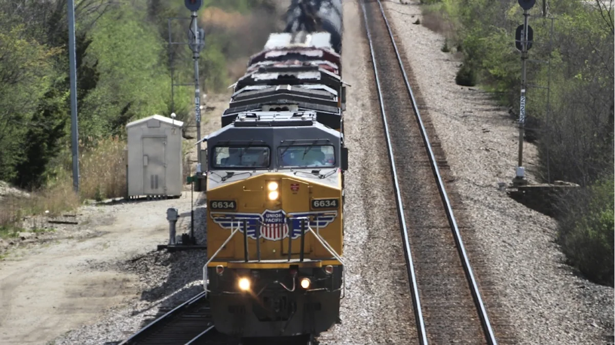 Rail Merger Faces Growing Resistance