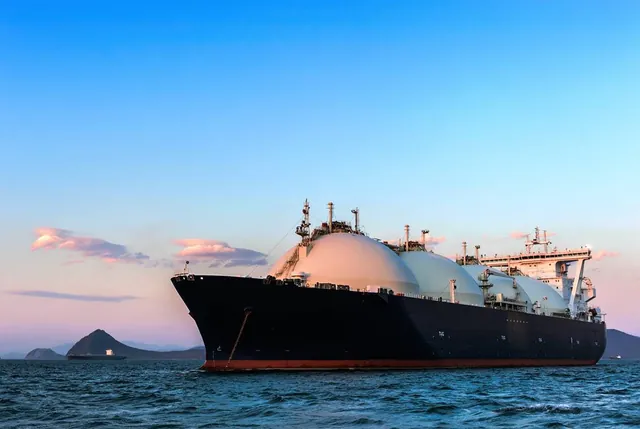 Russia Expands LNG Fleet Ahead of EU Ban