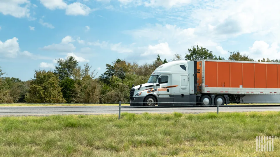 Schneider National Beats Q1 Expectations - image 2