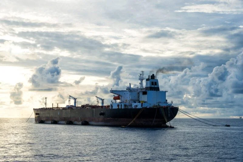 US Cracks Down on Iran-China Oil Pipeline