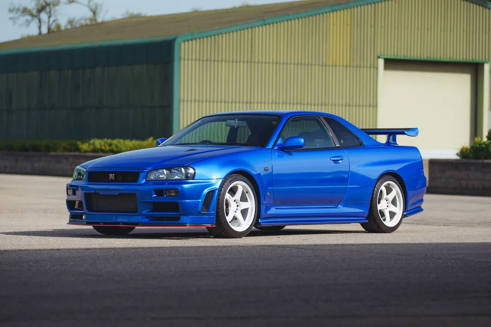 Rare R34 GT-Rs Dominate Concours d'Eleganza Villa d'Este Auction - image 4