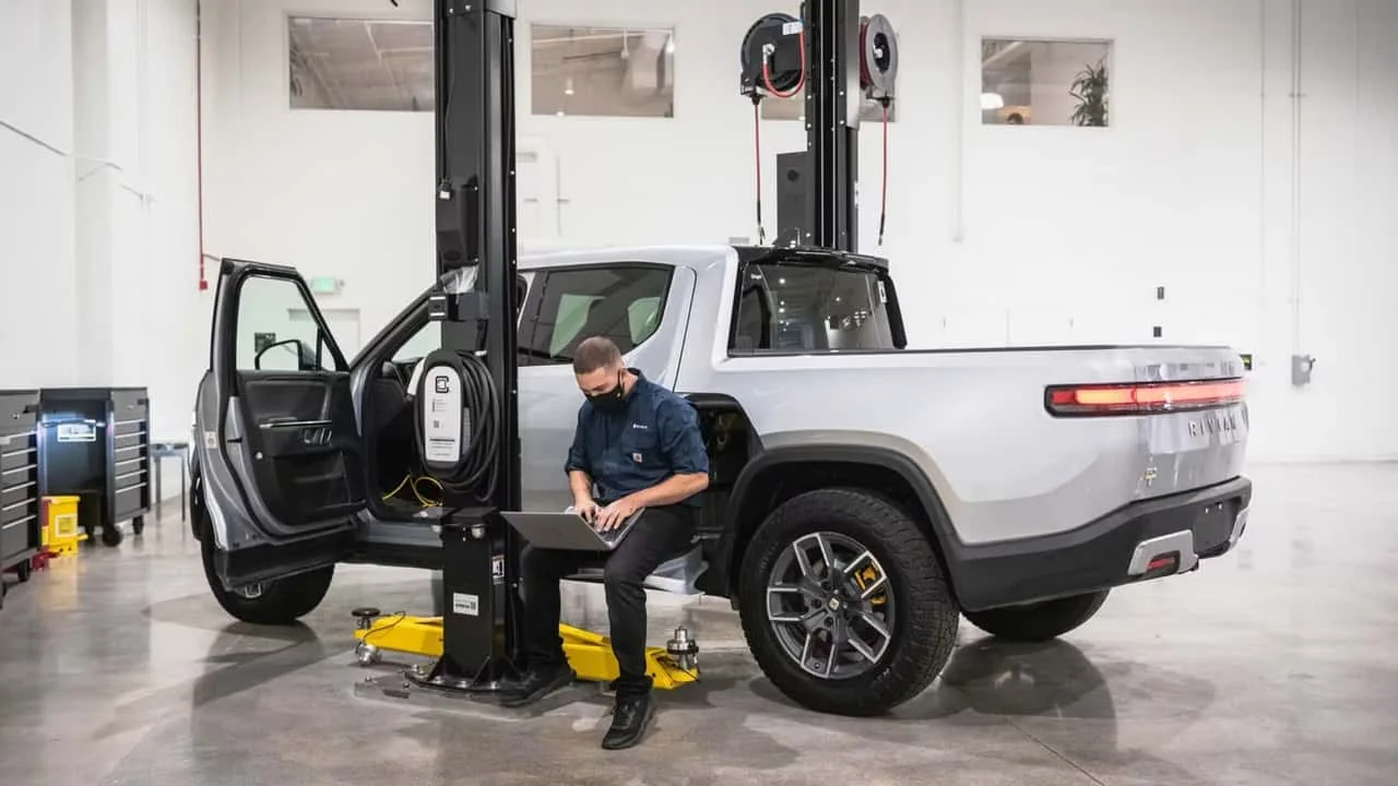Rivian Expands Service Network