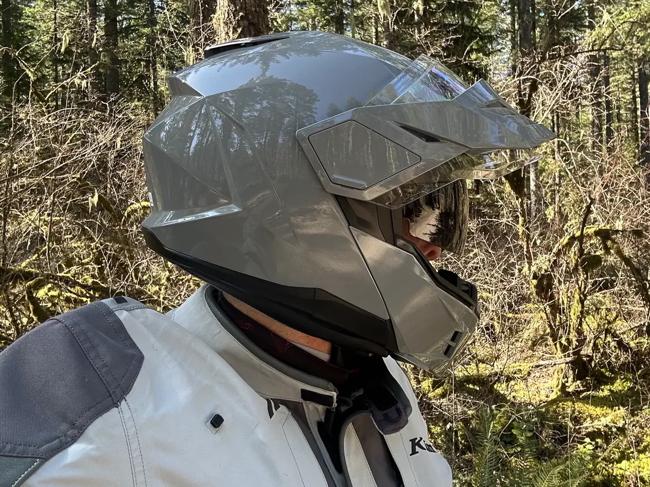 HJC i80 Modular Adventure Motorcycle Helmet Review