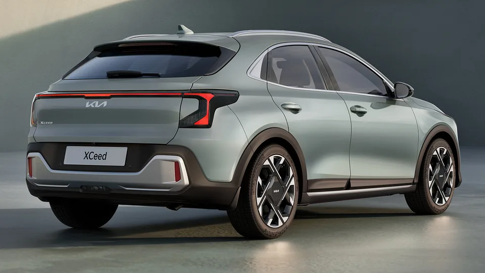Kia Refreshes XCeed With EV-Inspired Looks - image 2